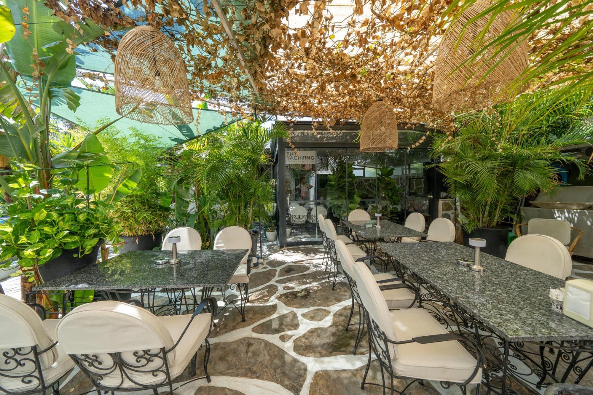 Artunc Hotel Bodrum Екстериор снимка